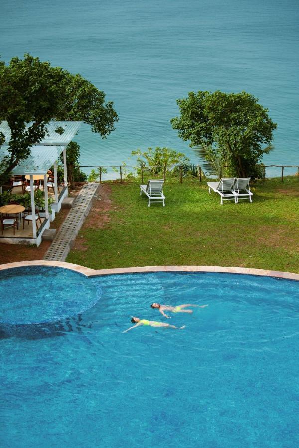Elixir Cliff Beach Resort And Spa Varkala Exterior foto