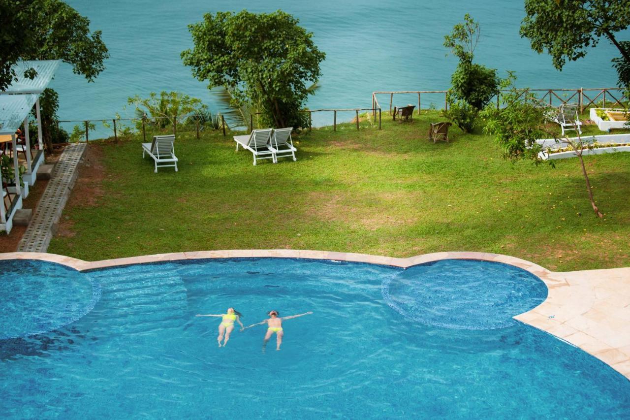Elixir Cliff Beach Resort And Spa Varkala Exterior foto